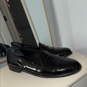 Vintage Bragano Crafted in Italy Black Polished Leather Slip-On Loafers